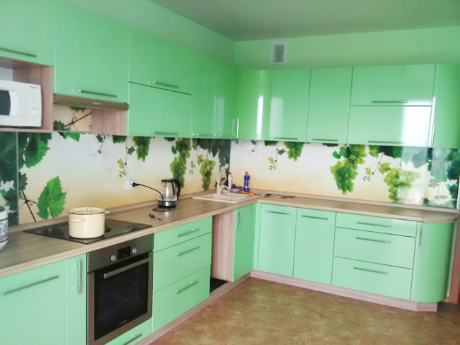 кухня зеленая